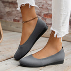 Lis | Zapatos ortopédicos planos sin cordones con diseño cerrado
