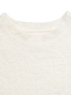 Camiseta casual con textura paisley refinada