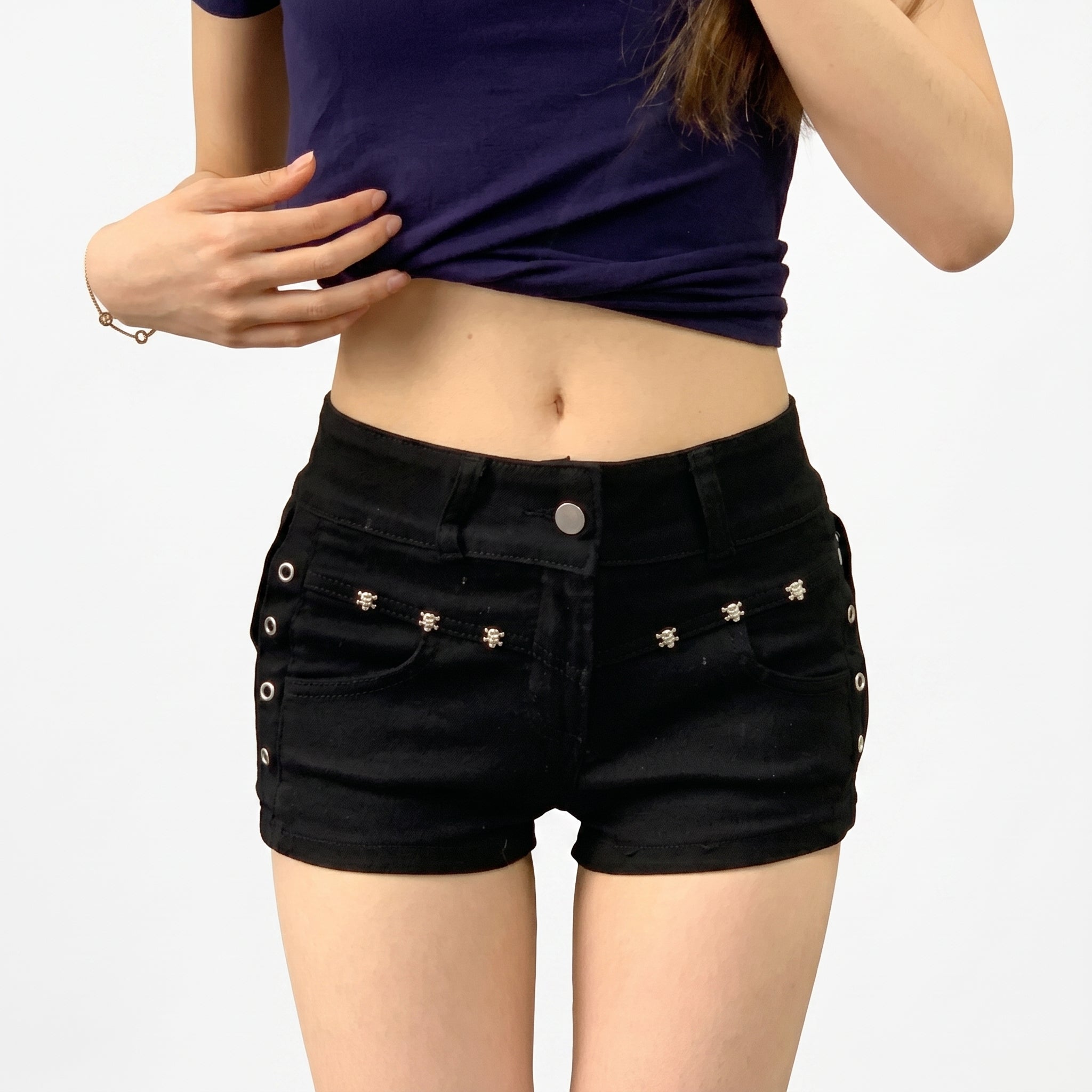 Short Noir Rivet Couture