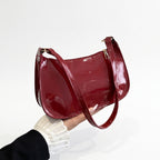 Bolso de Hombro Baguette en Charol